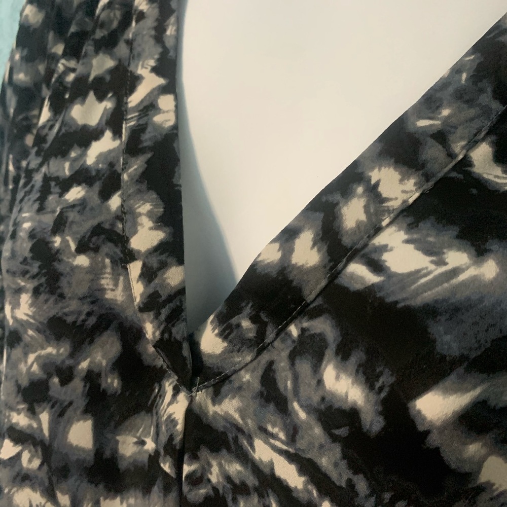 a.n.a. Plus Blouse - Picture 5 of 10
